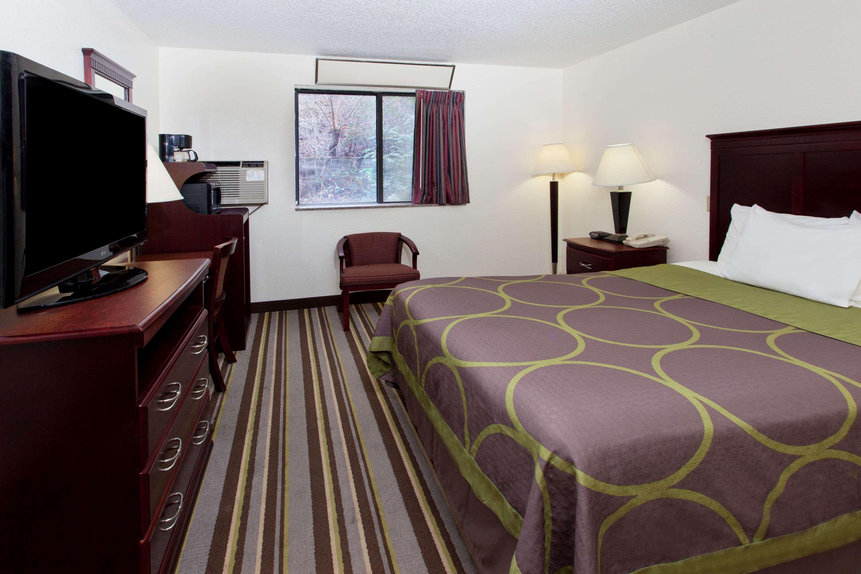 Hotel Super 8 By Wyndham Tuscaloosa Extérieur photo