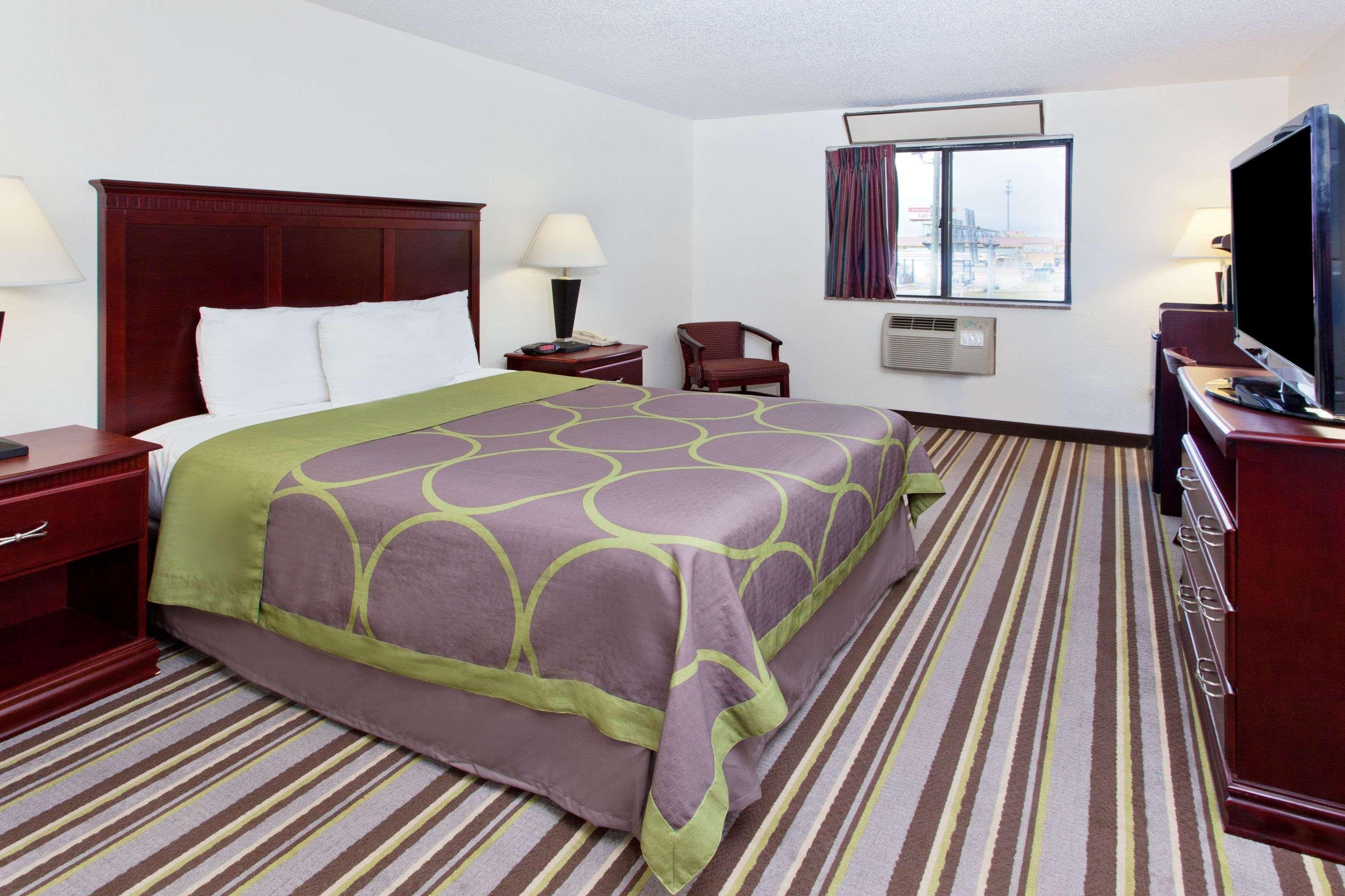 Hotel Super 8 By Wyndham Tuscaloosa Extérieur photo
